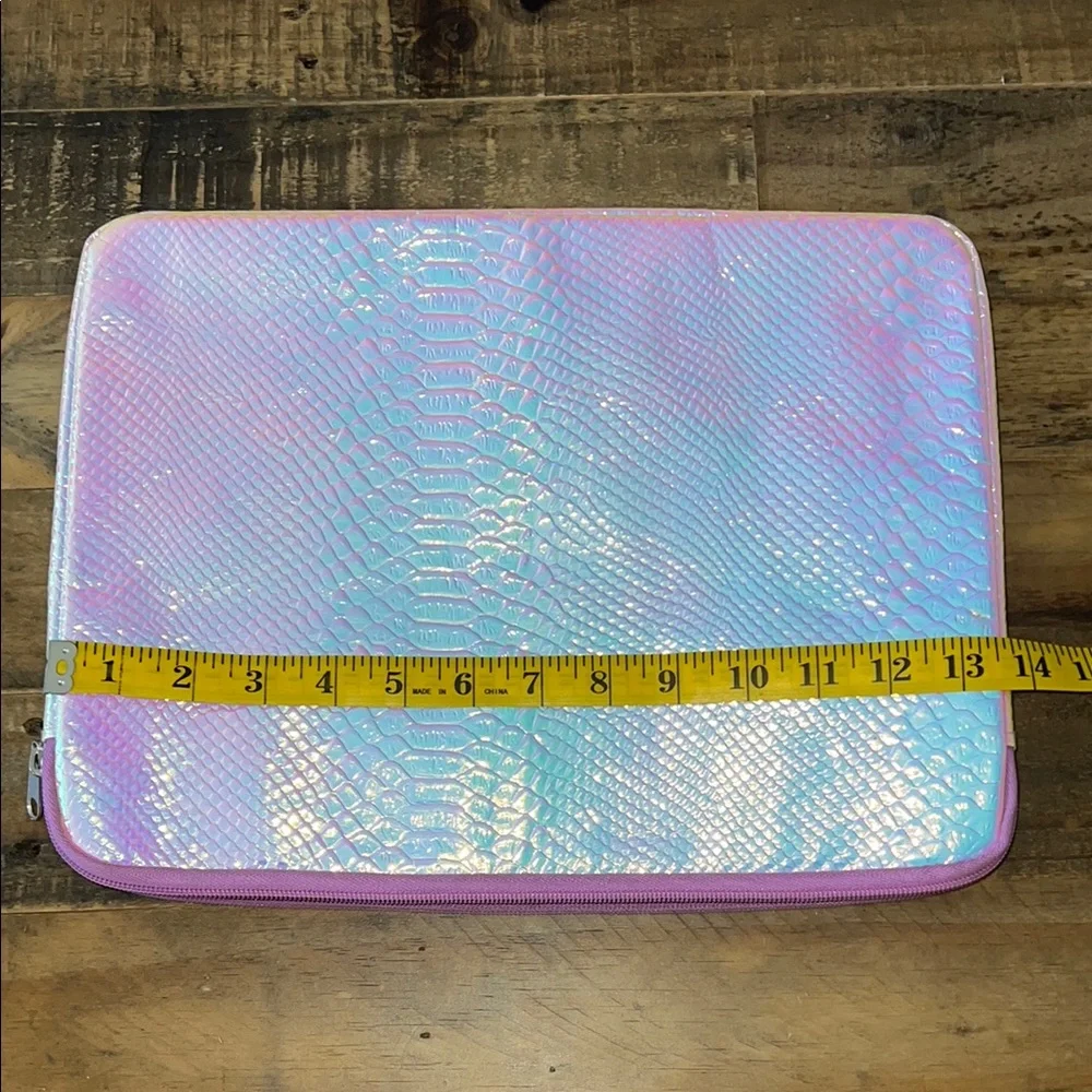 Iridescent Snakeskin Tablet Sleeve